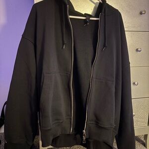 H&M Black Oversized Zip-Up Jacket